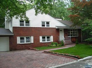 58 Woodland Rd, Demarest, NJ 07627