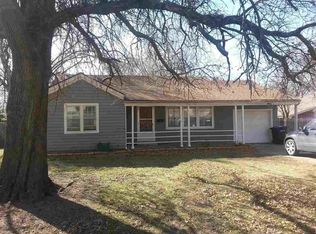 1605 N Highland Dr, Augusta, KS 67010