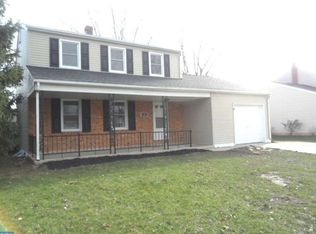 27 Bunker Hill Rd, New Castle, DE 19720