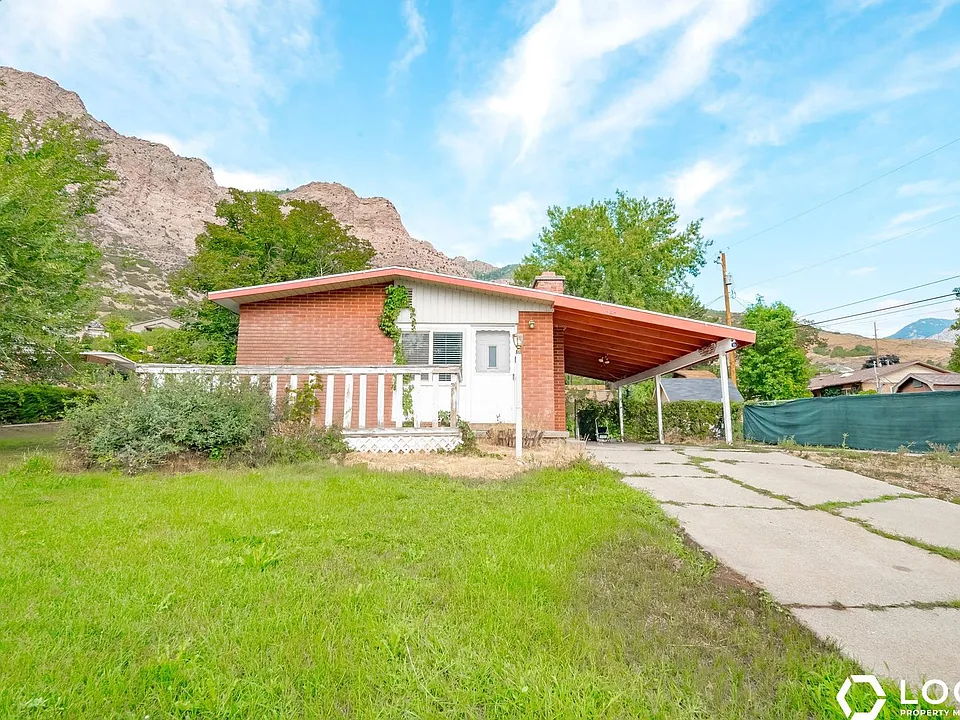 260 Polk Ave