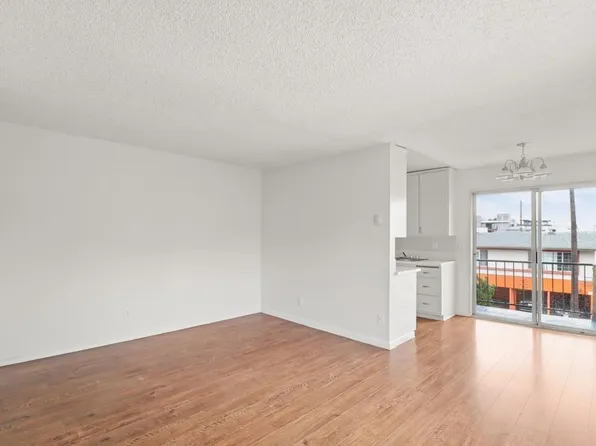 1530 Corinth Ave APT 8, Los Angeles, CA 90025