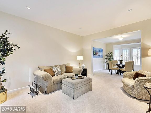 5th image of 20301 Mallet Hill Ct
