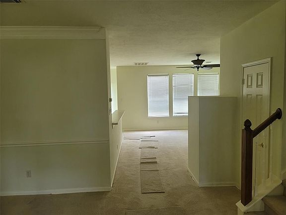3rd image of 2423 Waterwood Dr