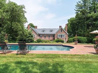 54 Fairmount St, Brookline, MA 02445