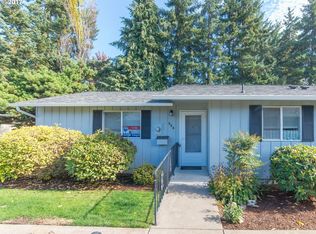 984 W L St, Springfield, OR 97477