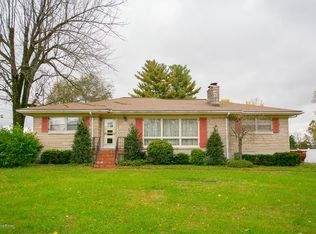 4703 Walden Dr, Louisville, KY 40229