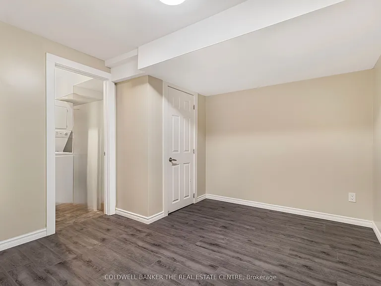 5 Rutherford Ave — Photo 8