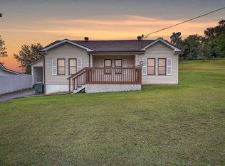 1414 W Vann Rd, Greeneville, TN 37743