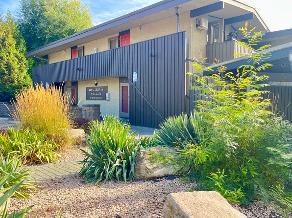 353 Boyce Cres Unit 11, Kelowna, BC V1Y 5Z7