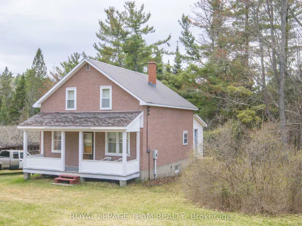 963 Wilno Rd S, Madawaska Valley, ON K0J 2N0