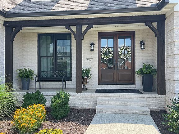 5th image of 912 Sandwedge Ct