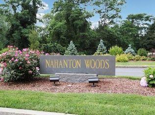 210 Nahanton St APT 209, Newton, MA 02459