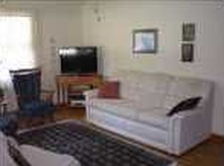 317 S Ridge Rd, Hesston, KS 67062