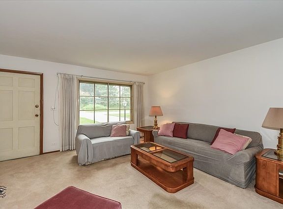 4th image of 2959 Westridge Dr
