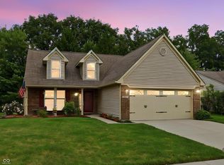 10632 Ashview Dr, Fishers, IN 46038