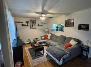 725 Franklin Ave, Winthrop Harbor, IL 60096