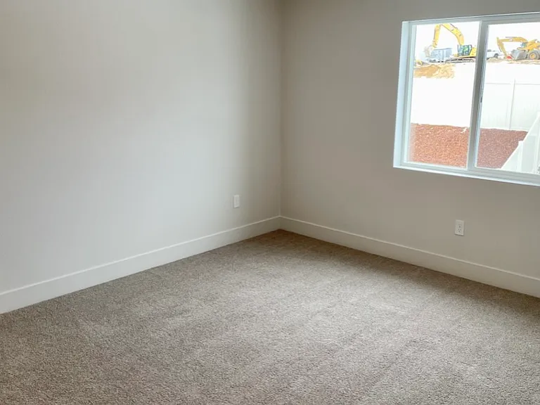 190 E Caldera St — Photo 31