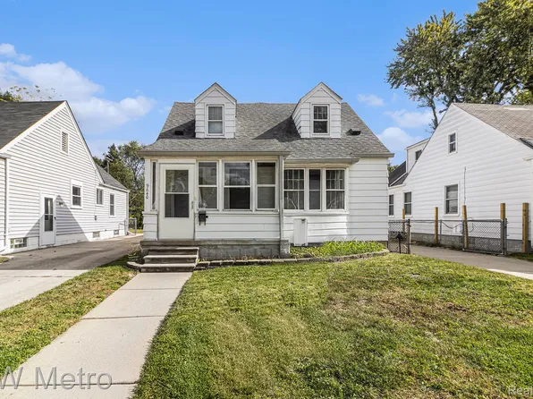 9640 Nathaline, Redford, MI 48239