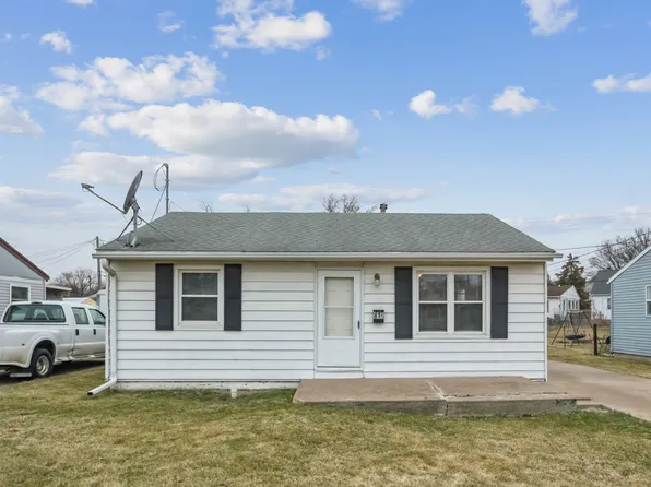 816 Lincoln Blvd, Clinton, IA 52732