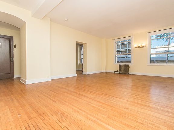 4th image of 455 E Ocean Blvd APT 201