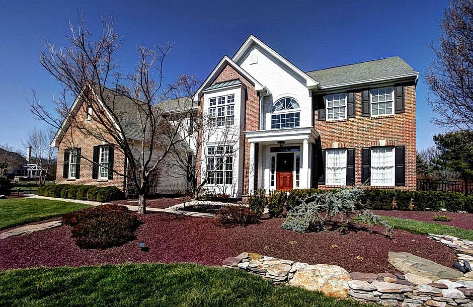 1st image of 73 Loretta Cir