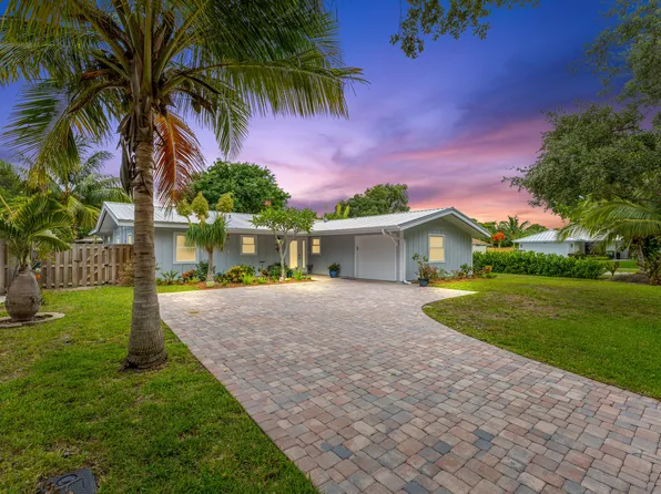454 Tequesta Drive, Tequesta, FL 33469