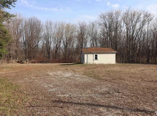 2630 W Temperance Rd, Temperance, MI 48182