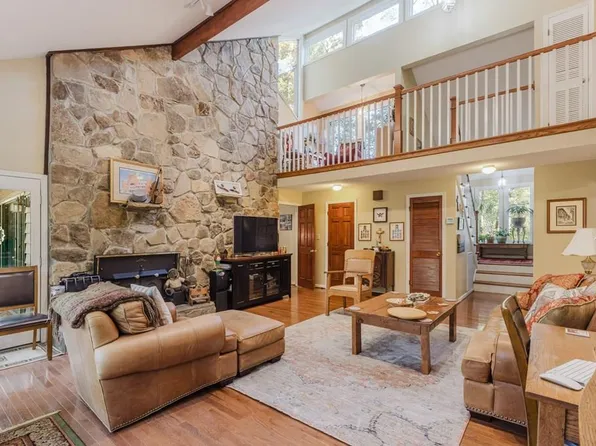 365 Morris Dr, Americus, GA 31719