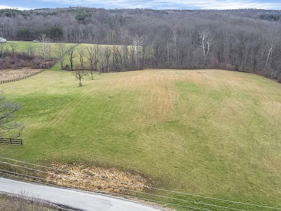 2nd image of 20000 Kalklosch Rd