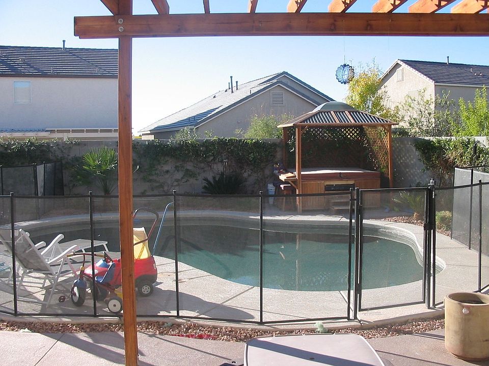 2nd image of 1609 Paradise Reef Ave