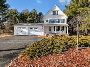 220 Hampshire Rd, Methuen, MA 01844