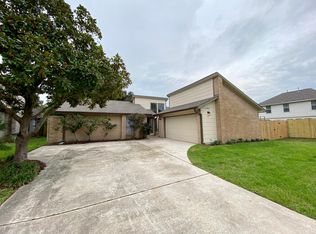6902 Foxbrook Dr, Humble, TX 77338