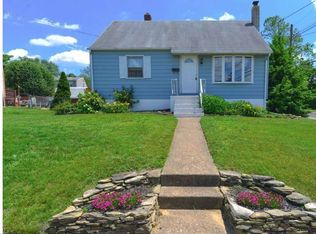 341 Mercer Ave, Bellmawr, NJ 08031