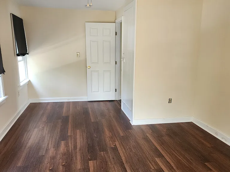 141 N Main St — Photo 19