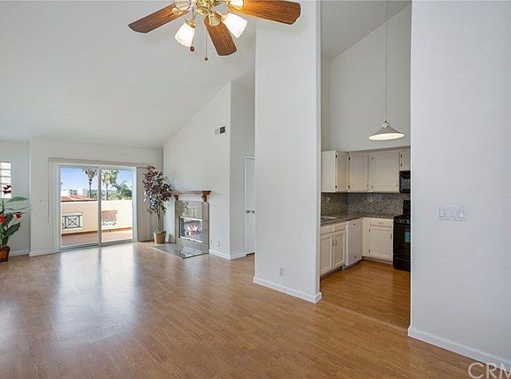 3rd image of 5500 Torrance Blvd Unit B215