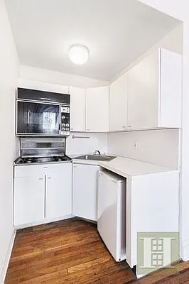 Sold by Halstead Real Estate | media 7