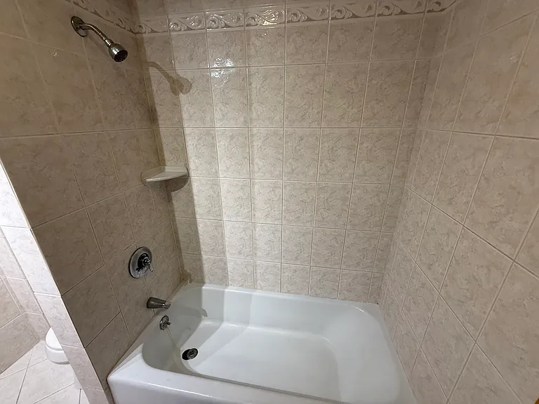 38 Forest St #2 — Photo 6