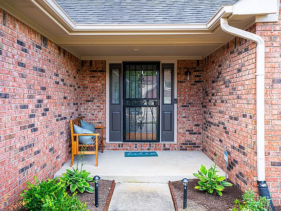 5th image of 8624 Gallant Fox Dr
