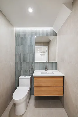 Bathroom, photo 2