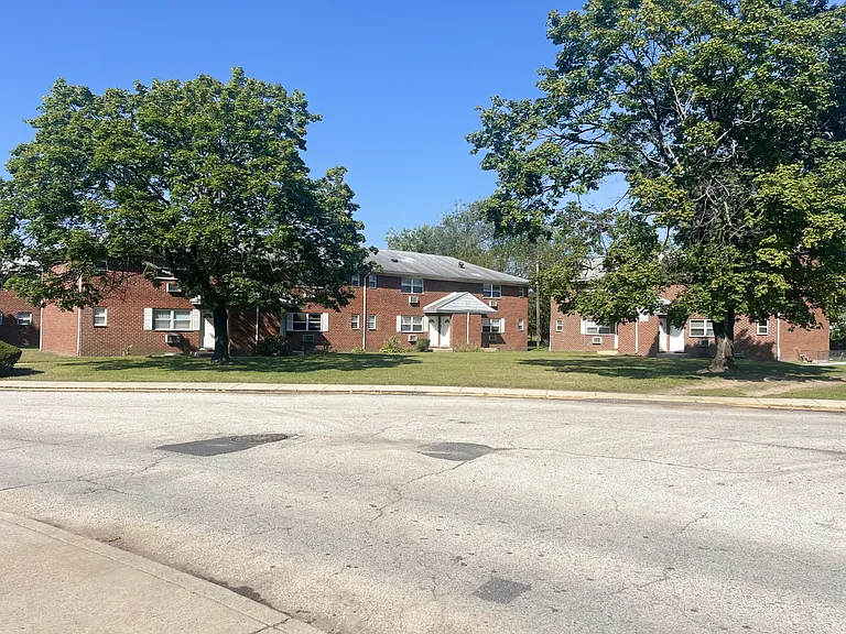 Gatehouse Apartments — Photo 5