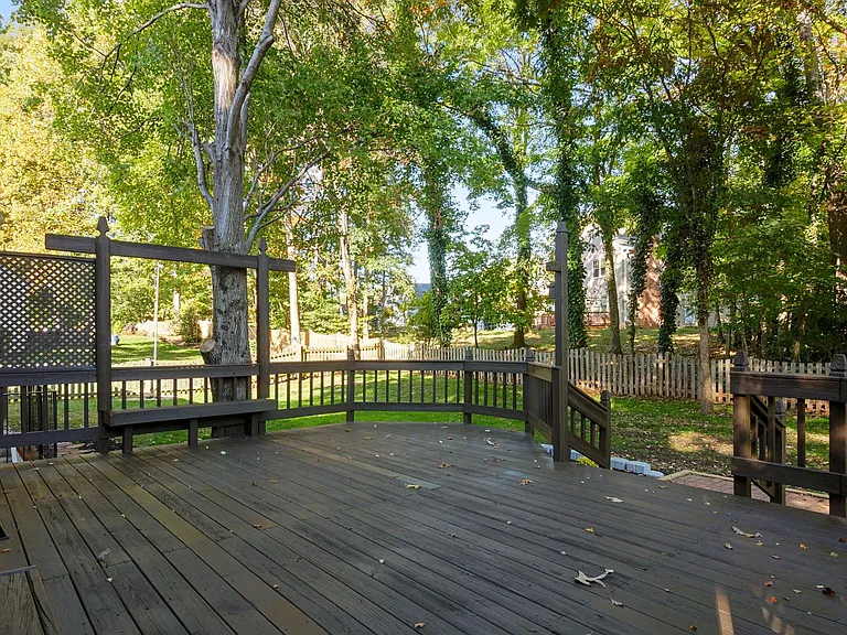 Large Private Deck Oasis