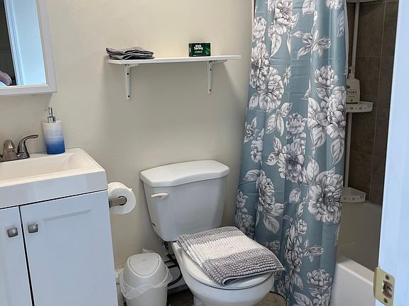 full bath