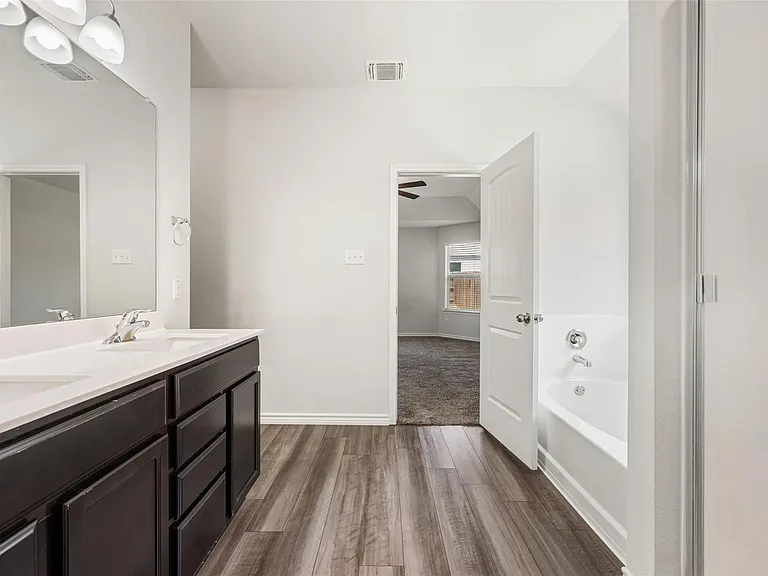 5678 Baffin Ln — Photo 29