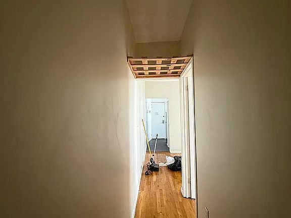 3rd image of 328 E 78th St APT 25
