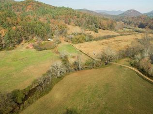 153 Two Sisters Trl, Clayton, GA 30525