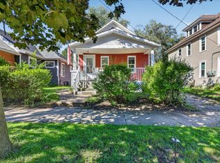 945 Jennette Ave NW, Grand Rapids, MI 49504