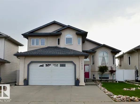 16832 79th St NW, Edmonton, AB T5Z 3Y9