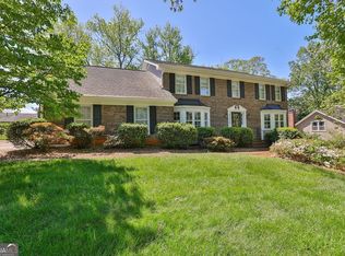 2049 Mount Vernon Rd, Dunwoody, GA 30338