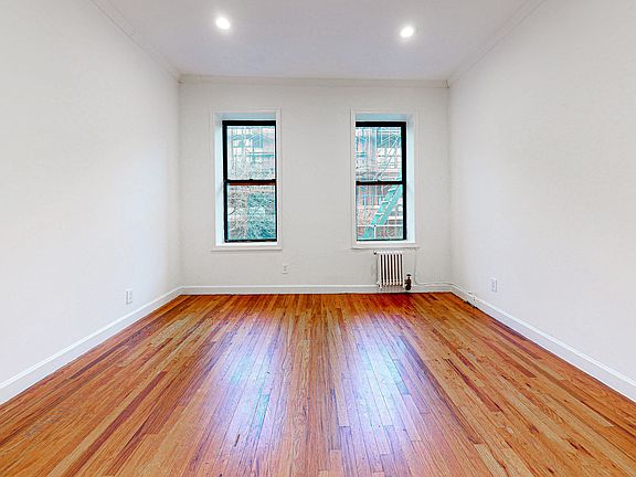 2nd image of 124 W 139th St #3DL1