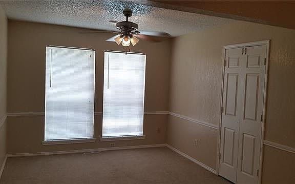 5th image of 4911 Oldfield Dr